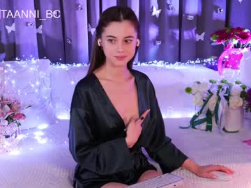 webcam girl taanni_bc image #3207539