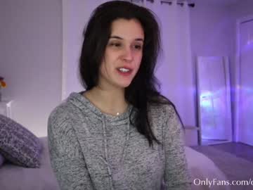 webcam girl onlyems23 image #3595518