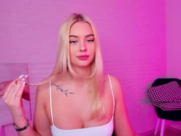 webcam girl 8a8y_nura image #1600533
