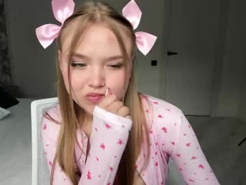 webcam girl flooora_0 image #9602179