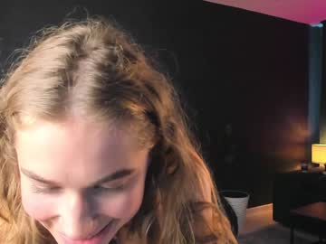 webcam girl mayabach image #4790724