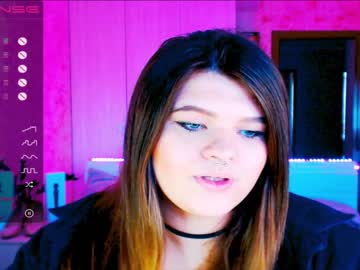 webcam girl _sofaluv_ image #2218644