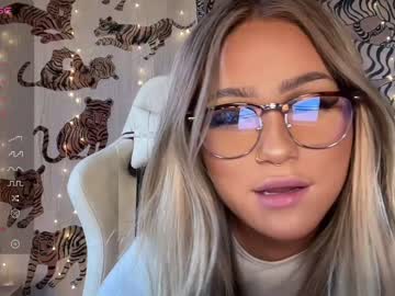 webcam girl ari_02 image #5101063