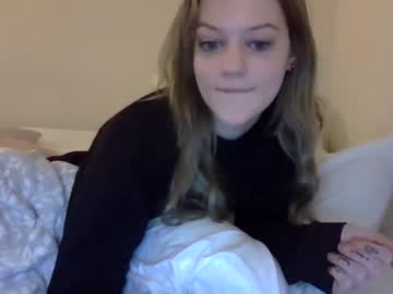 webcam girl unholyxholly image #3852973