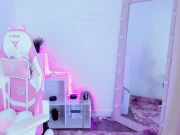 webcam girl living_doll image #7530680