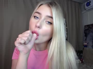 webcam girl cute18cute image #2396151