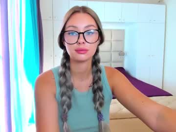 webcam girl 8a8y_nura image #2644050