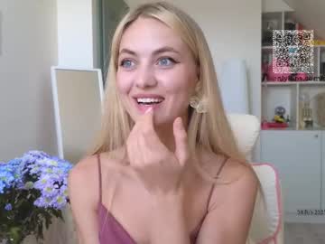 webcam girl brilliantvictoria image #8803146