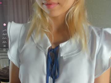 webcam girl mooon_and_sun image #5047763