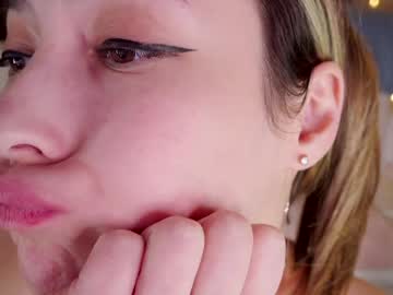 webcam girl aveksmr image #8685790
