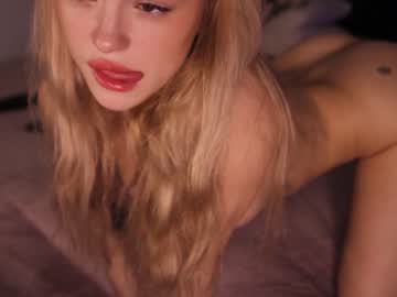 webcam girl bunnylia__ image #5046397