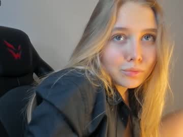 webcam girl pewdieevaa image #5166189