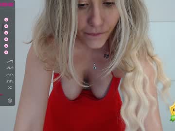 webcam girl theellenshow image #3834745