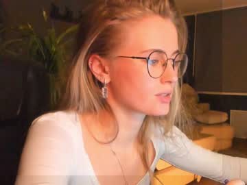 webcam girl linellali image #2989317