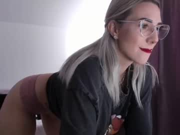 webcam girl allayah image #2499266