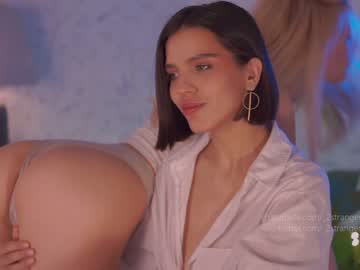 webcam girl _2strangers image #2494822