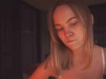 webcam girl bibi_it_is image #3961318
