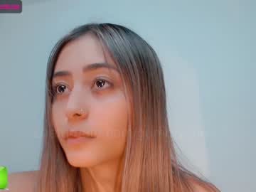 webcam girl gummy_bear7 image #992059