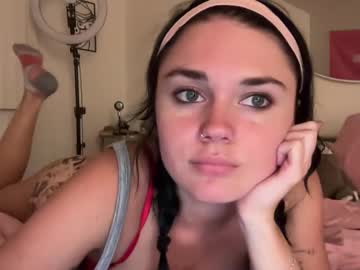 webcam girl queencassidyy image #7962350