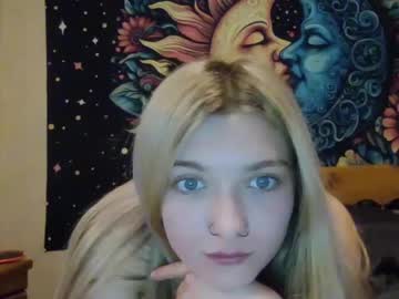 Cam for prettyyungsteviee