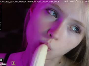 webcam girl bestblondiiecb image #4771132