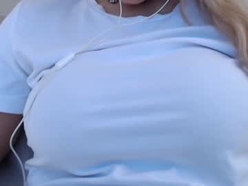 webcam girl tiffany925 image #1259273