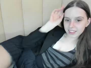 webcam girl hellybieber image #8130620