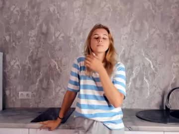 webcam girl gillianengelby image #7411528