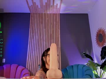 webcam girl lau__1 image #5110229