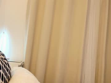 webcam girl myassistant image #8959597