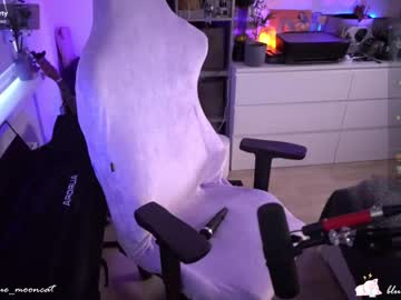 webcam girl blue_mooncat image #6741611