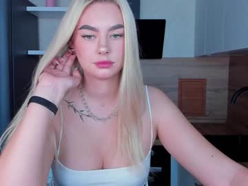 webcam girl 8a8y_nura image #256741