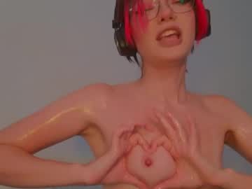 webcam girl 2b_ image #9557436