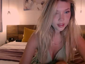 webcam girl bitter_moon image #3971475