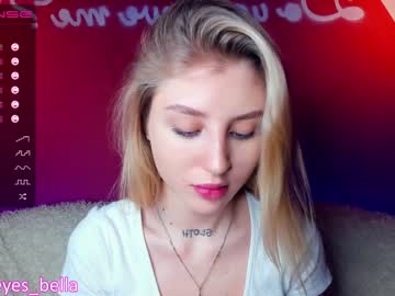 webcam girl evalanis image #1277015