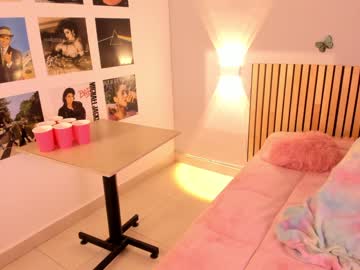 webcam girl little_effy18 image #4515588