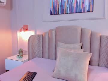 webcam couple sasha_and_chris image #5923156