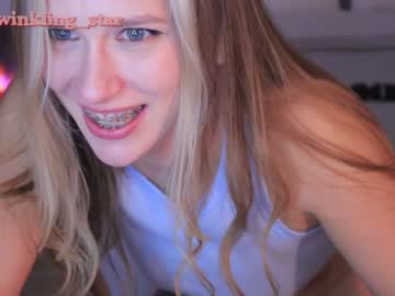 webcam girl ella_twinkle image #6335352