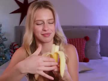 webcam girl ella_twinkle image #8437209