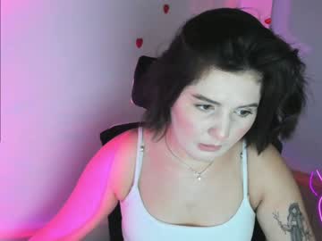 webcam girl jennie_berry image #7579622