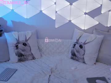 webcam girl taanni_bc image #4653457