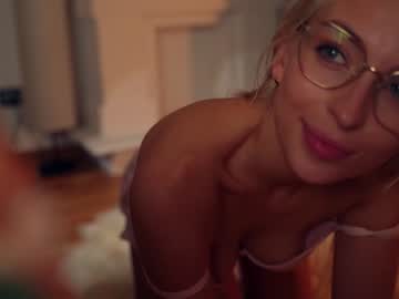 webcam girl artmosphera image #4515681
