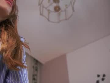 webcam girl little_poetry image #8997598