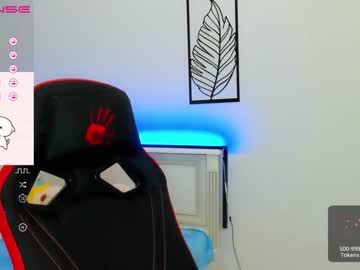 webcam girl small_blondee image #3725686