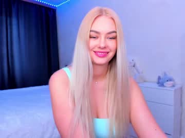 webcam girl 8a8y_nura image #3838257