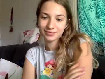 webcam girl lil_miss_naughty image #2753971