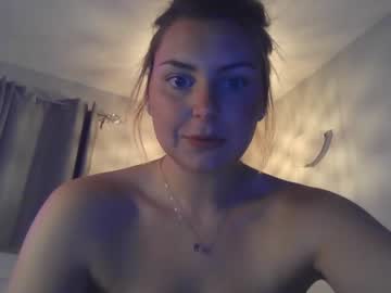 webcam girl ittybittytitties9 image #4395174
