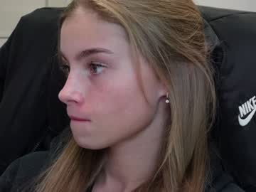 webcam girl abby_laker image #8547642
