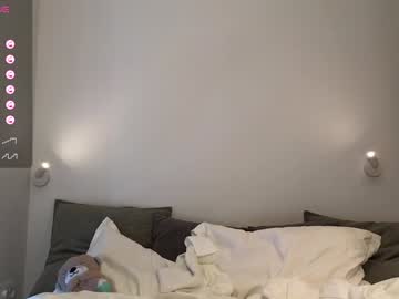 webcam girl lost_trip image #7187828