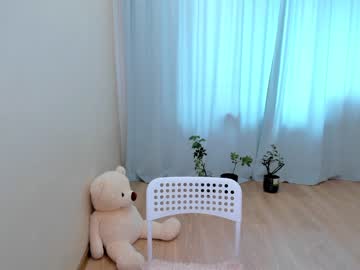 webcam girl yana_squrel_22 image #1951786